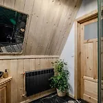 Pod Kasztanem * Косцелиско